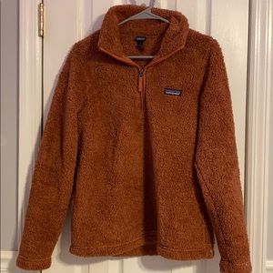PATAGONIA QUARTER ZIP